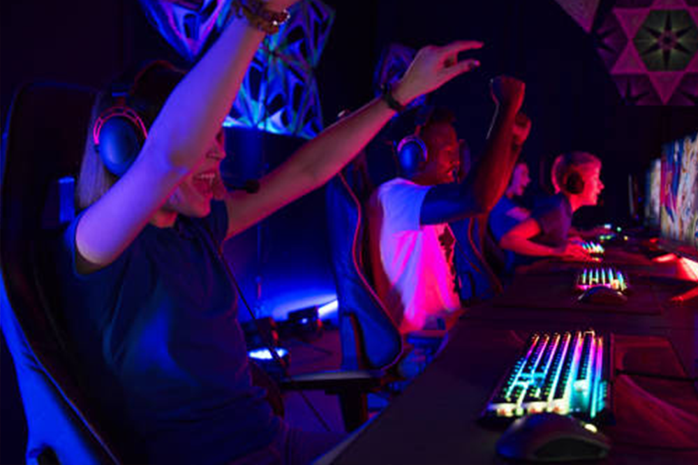 岂曰无衣，与子同裳。小艾电竞助力槐荫区政协抗击新冠肺炎疫情。